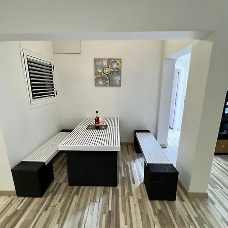 Apartman Island Village *